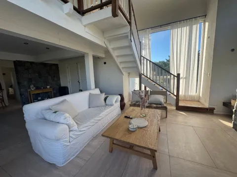 Casa en Carilo 4 amb con pileta 1 cuadra del mar — foto 13