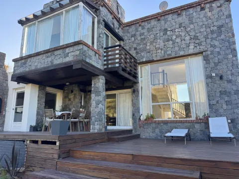 Casa en Carilo 4 amb con pileta 1 cuadra del mar — foto 6