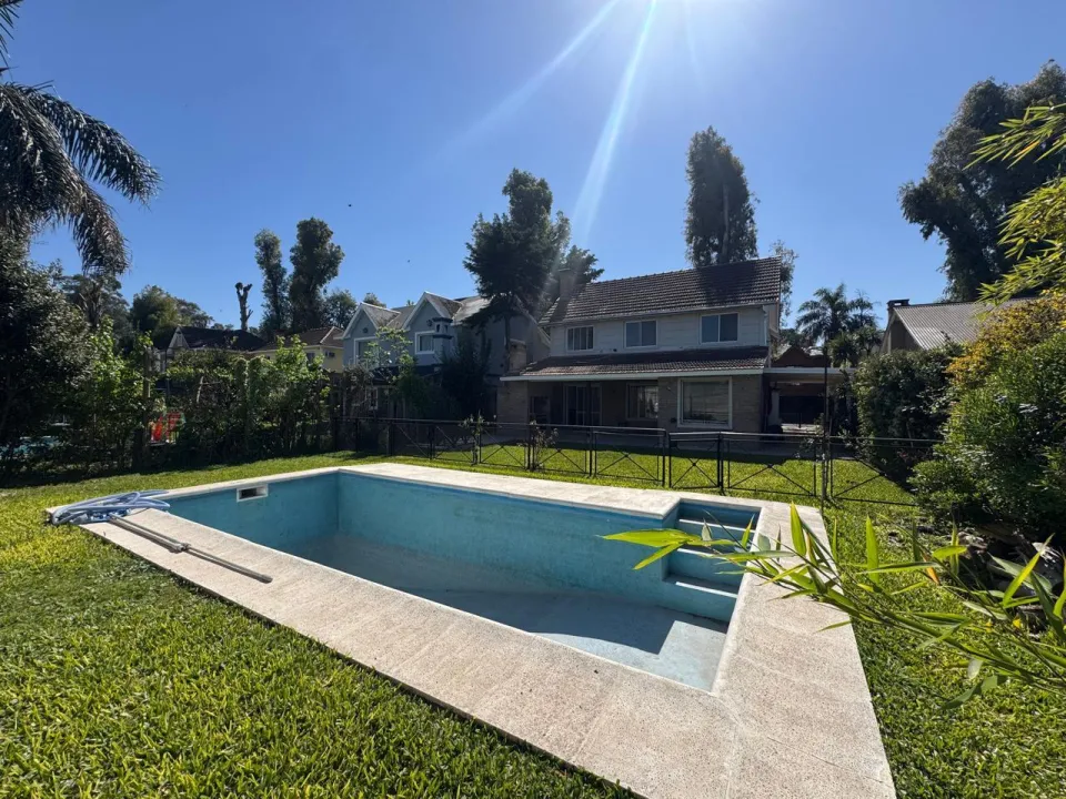 Casa en venta en los Angeles Village 582 mts. Pileta. Ing Maschwitz, Escobar — foto 1