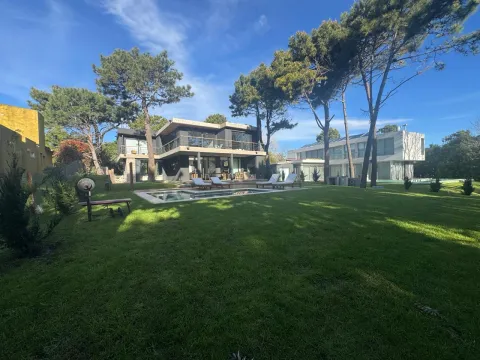 Casa en Carilo PILETA CLIMATIZADA \ 2 CUADRAS DEL MAR -8/10 PERSONA — foto 59