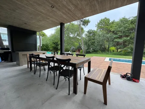 Casa en Carilo PILETA CLIMATIZADA \ 2 CUADRAS DEL MAR -8/10 PERSONA — foto 11
