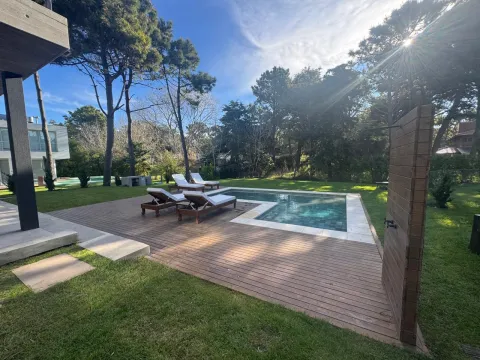 Casa en Carilo PILETA CLIMATIZADA \ 2 CUADRAS DEL MAR -8/10 PERSONA — foto 60