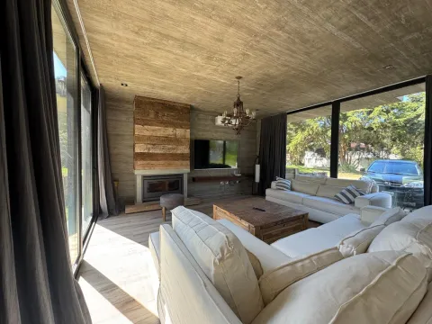 Casa en Carilo PILETA CLIMATIZADA \ 2 CUADRAS DEL MAR -8/10 PERSONA — foto 6