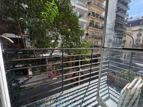 Departamento en Recoleta 2 amb al frente con balcón, APTO CREDITO! — foto 3