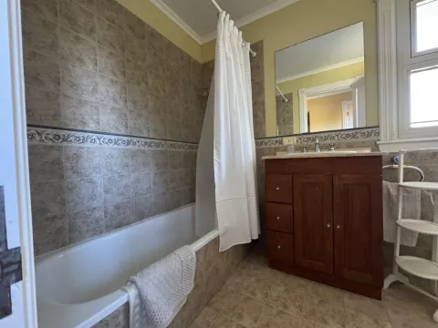 Casa en Carilo a metros del mar 4 dormitorios / parque / anexo huespedes — foto 35