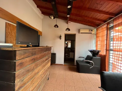 Casa 4 amb. en venta en Ituzaingó norte en dos lotes, 700 m2, ideal inversor!! Acepta permuta! — foto 14