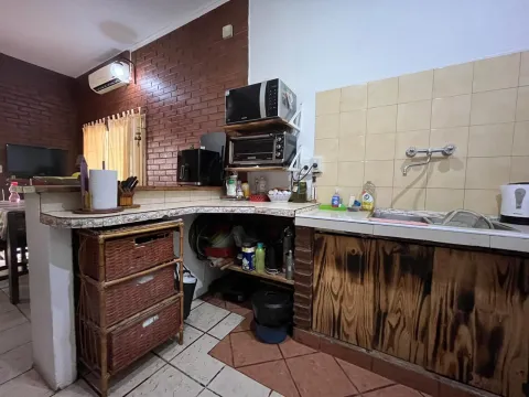 Casa 4 amb. en venta en Ituzaingó norte en dos lotes, 700 m2, ideal inversor!! Acepta permuta! — foto 12