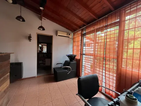 Casa 4 amb. en venta en Ituzaingó norte en dos lotes, 700 m2, ideal inversor!! Acepta permuta! — foto 5