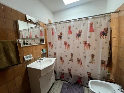 Casa 3 amb. en venta Ituzaingó Norte con cochera, patio, jardin, parrilla y terraza. — foto 11