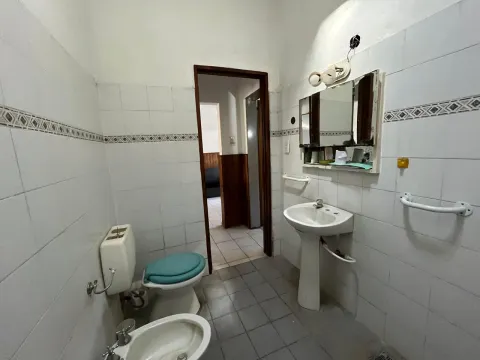 Casa 3 amb. Con patio y cochera en venta - Ituzaingó — foto 13