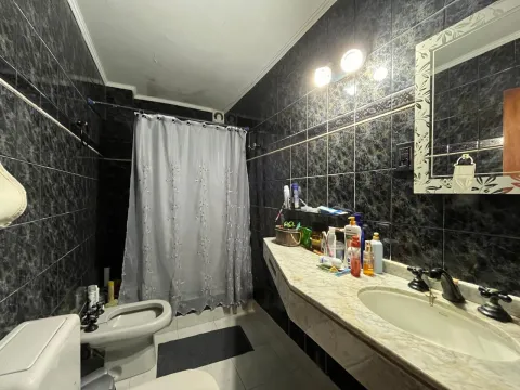 Casa 4 ambientes con quincho, parrilla jardin y pileta en Ituzaingó norte — foto 13
