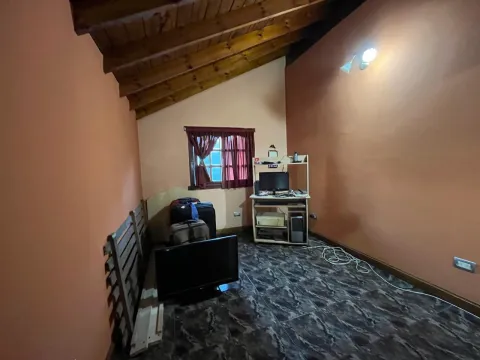Casa 4 ambientes con quincho, parrilla jardin y pileta en Ituzaingó norte — foto 21