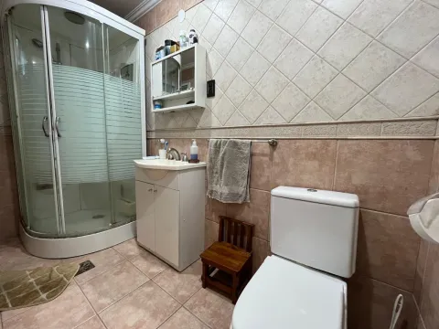 Casa 4 ambientes con quincho, parrilla jardin y pileta en Ituzaingó norte — foto 25