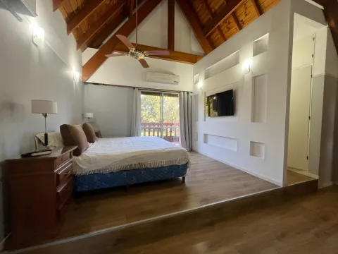 ALQUILER TEMPORAL - CASA CON GRAN PARQUE, PILETA Y QUINCHO EN ITUZAINGO — foto 15