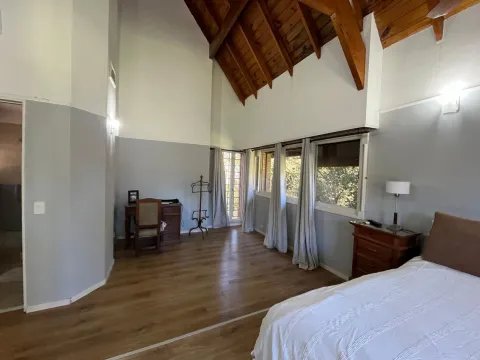 ALQUILER TEMPORAL - CASA CON GRAN PARQUE, PILETA Y QUINCHO EN ITUZAINGO — foto 18