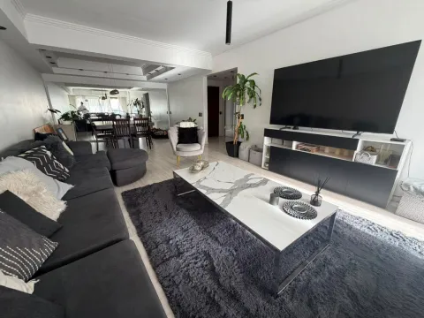 Departamento en Belgrano 4 amb c/dependencia, cochera fija, baulera. — foto 3