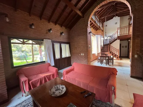 Casa en carilo alquiler pileta climatizada — foto 10