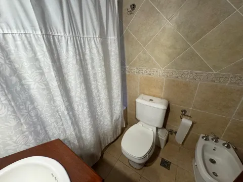 Casa en carilo alquiler pileta climatizada — foto 23