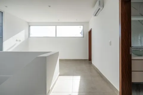 VENTA CASA EN PIUERTOS CON PILETA/JARDIN/PARRILLA — foto 21