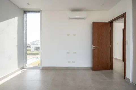 VENTA CASA EN PIUERTOS CON PILETA/JARDIN/PARRILLA — foto 30
