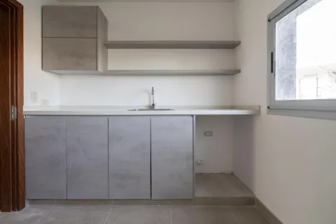 VENTA CASA EN PIUERTOS CON PILETA/JARDIN/PARRILLA — foto 12