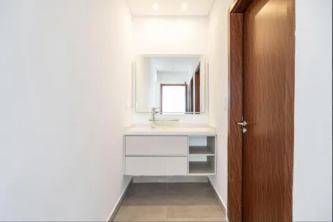 VENTA CASA EN PIUERTOS CON PILETA/JARDIN/PARRILLA — foto 32
