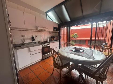 PH VENTA o ALQUILER cochera para dos autos BALCON/ PATIO/TERRAZA. TRIPLEX — foto 13