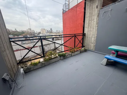 PH VENTA o ALQUILER cochera para dos autos BALCON/ PATIO/TERRAZA. TRIPLEX — foto 28