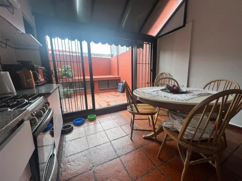 PH VENTA o ALQUILER cochera para dos autos BALCON/ PATIO/TERRAZA. TRIPLEX — foto 12