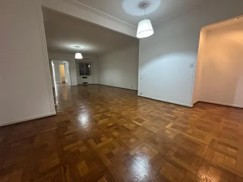 Departamento 4 amb al frente. Cochera en el edificio . APTO CREDITO! — foto 27