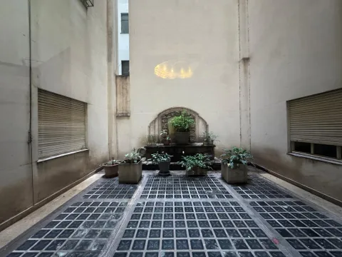 Departamento 4 amb al frente. Cochera en el edificio . APTO CREDITO! — foto 34