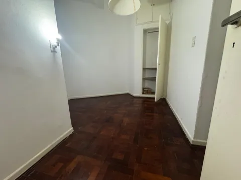 Departamento 4 amb al frente. Cochera en el edificio . APTO CREDITO! — foto 31