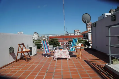 Moderno dúplex amueblado con terraza y parrilla en Villa Ortuzar — foto 5