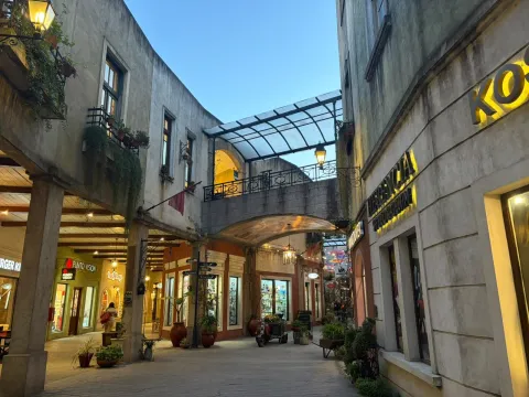 Local en Canning (Ezeiza) en Shopping Plaza Canning. IMPERDIBLE! — foto 2