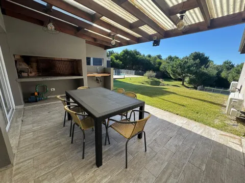 Casa 4 ambientes en Senderos III, Costa Esmeralda — foto 12