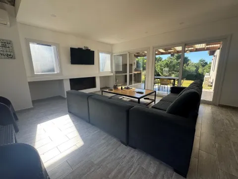 Casa 4 ambientes en Senderos III, Costa Esmeralda — foto 6