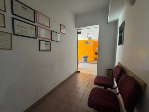 Departamento Apto Profesional en Moron Sur - Av. Rivadavia 18000 — foto 9