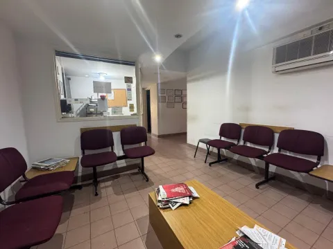 Departamento Apto Profesional en Moron Sur - Av. Rivadavia 18000 — foto 7