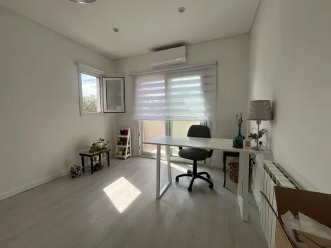 Casa Minimalista 5 ambientes en Castelar Norte — foto 33