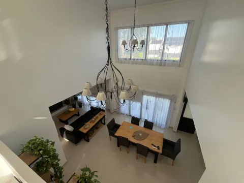 HERMOSA CASA 5 AMBIENTES CON PILETA Y QUINCHO - Altos Del Sol — foto 4