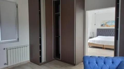 HERMOSA CASA 6 AMBIENTES, CON PILETA JARDIN Y 2 COCHERAS EN VENTA TERRALAGOS CANNING — foto 12